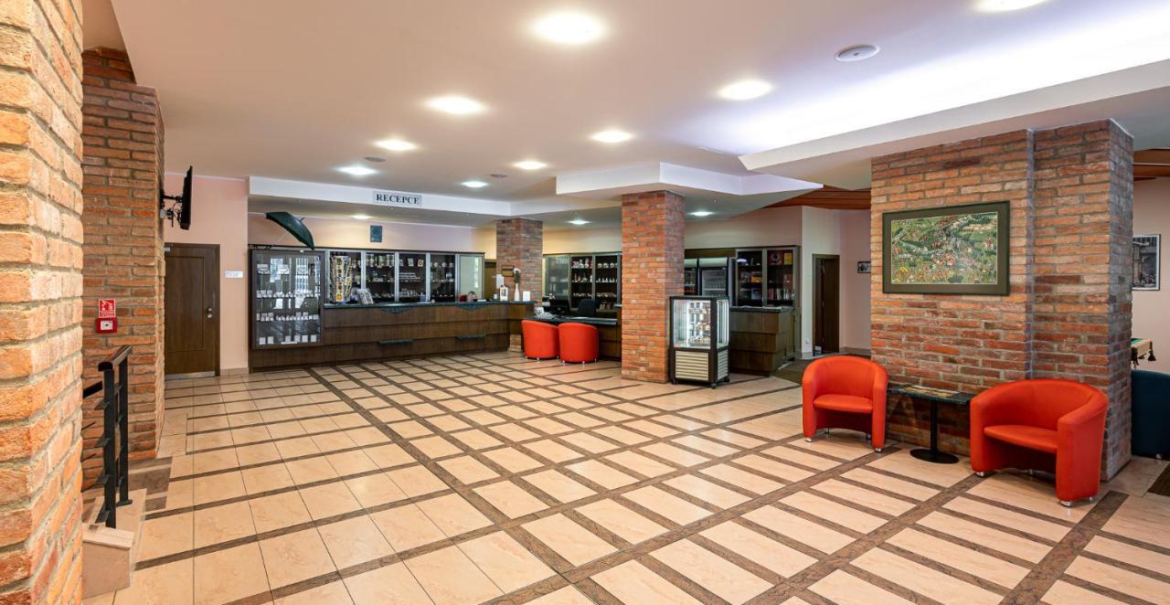 Hotel Studanka Rychnov nad Kneznou Ngoại thất bức ảnh