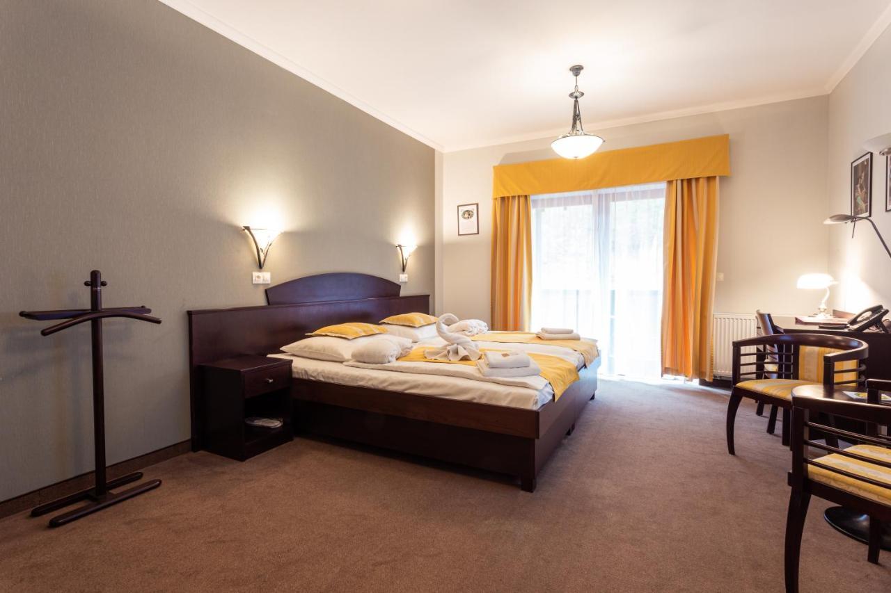 Hotel Studanka Rychnov nad Kneznou Ngoại thất bức ảnh