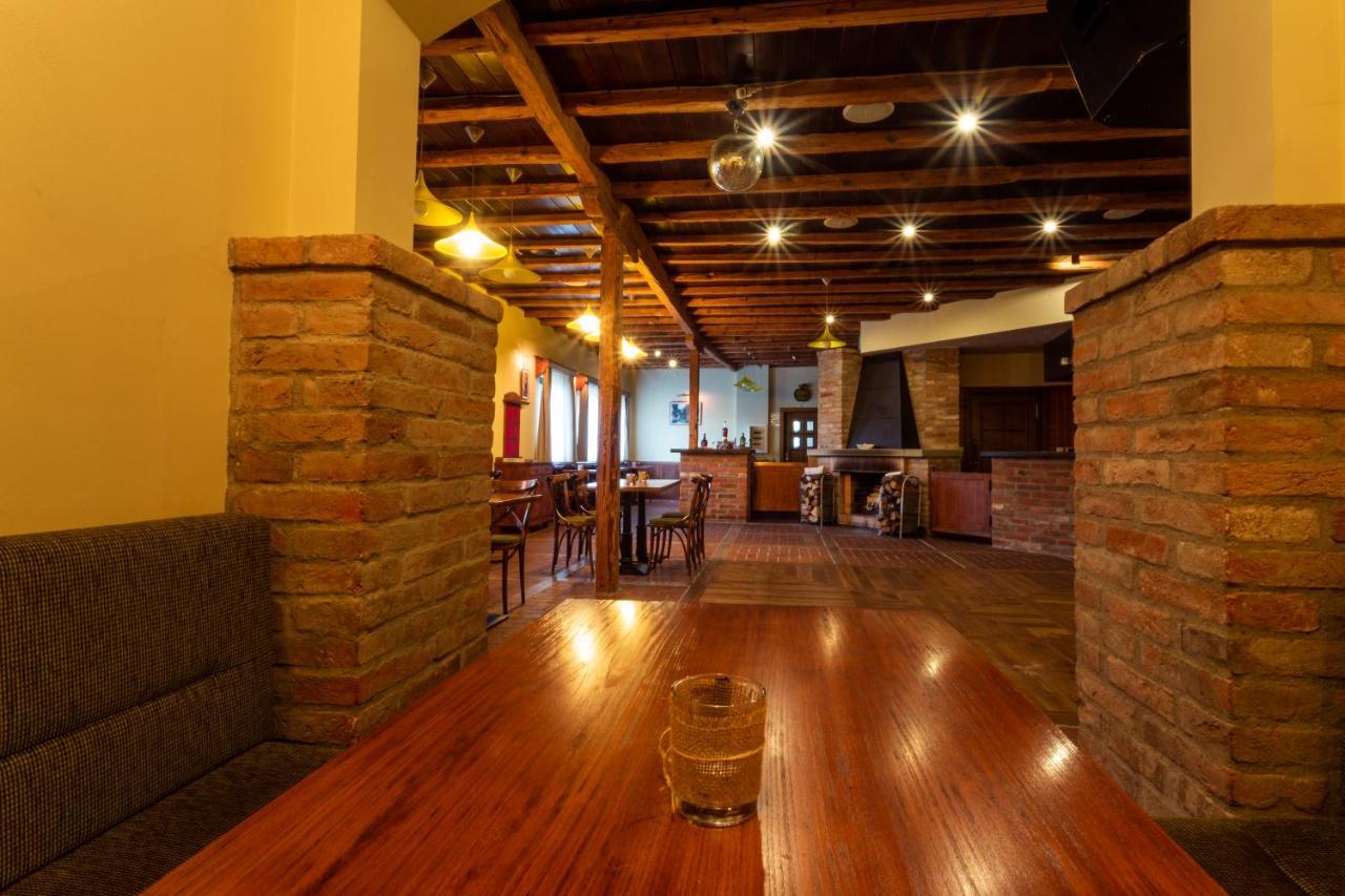 Hotel Studanka Rychnov nad Kneznou Ngoại thất bức ảnh