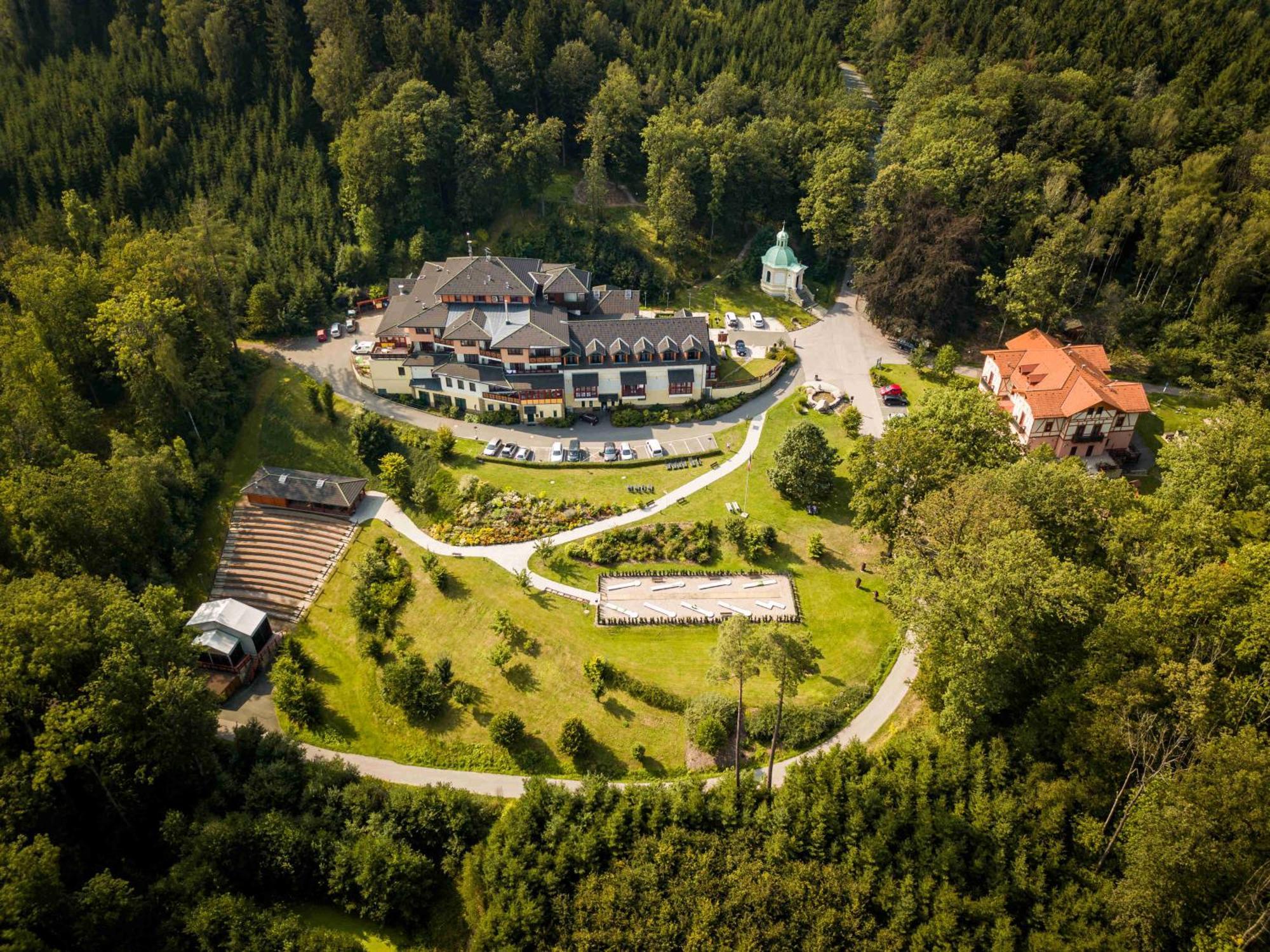 Hotel Studanka Rychnov nad Kneznou Ngoại thất bức ảnh