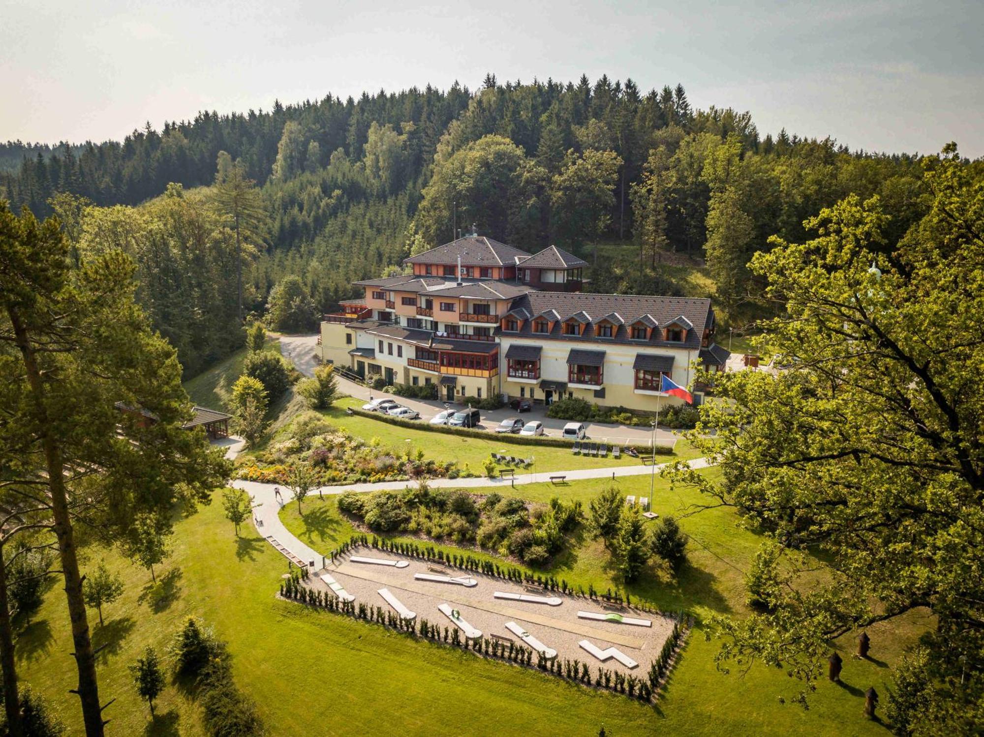 Hotel Studanka Rychnov nad Kneznou Ngoại thất bức ảnh