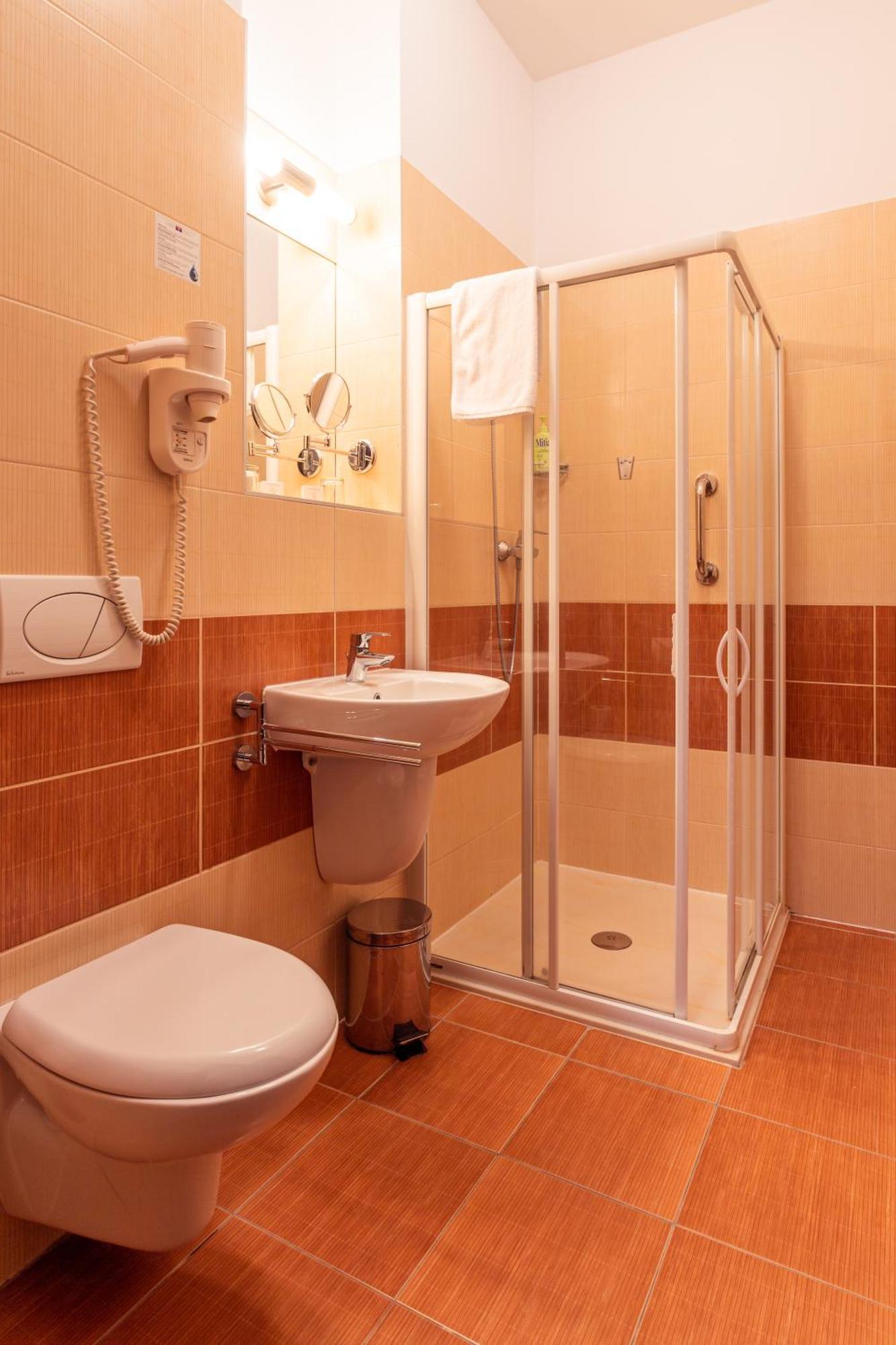 Hotel Studanka Rychnov nad Kneznou Ngoại thất bức ảnh