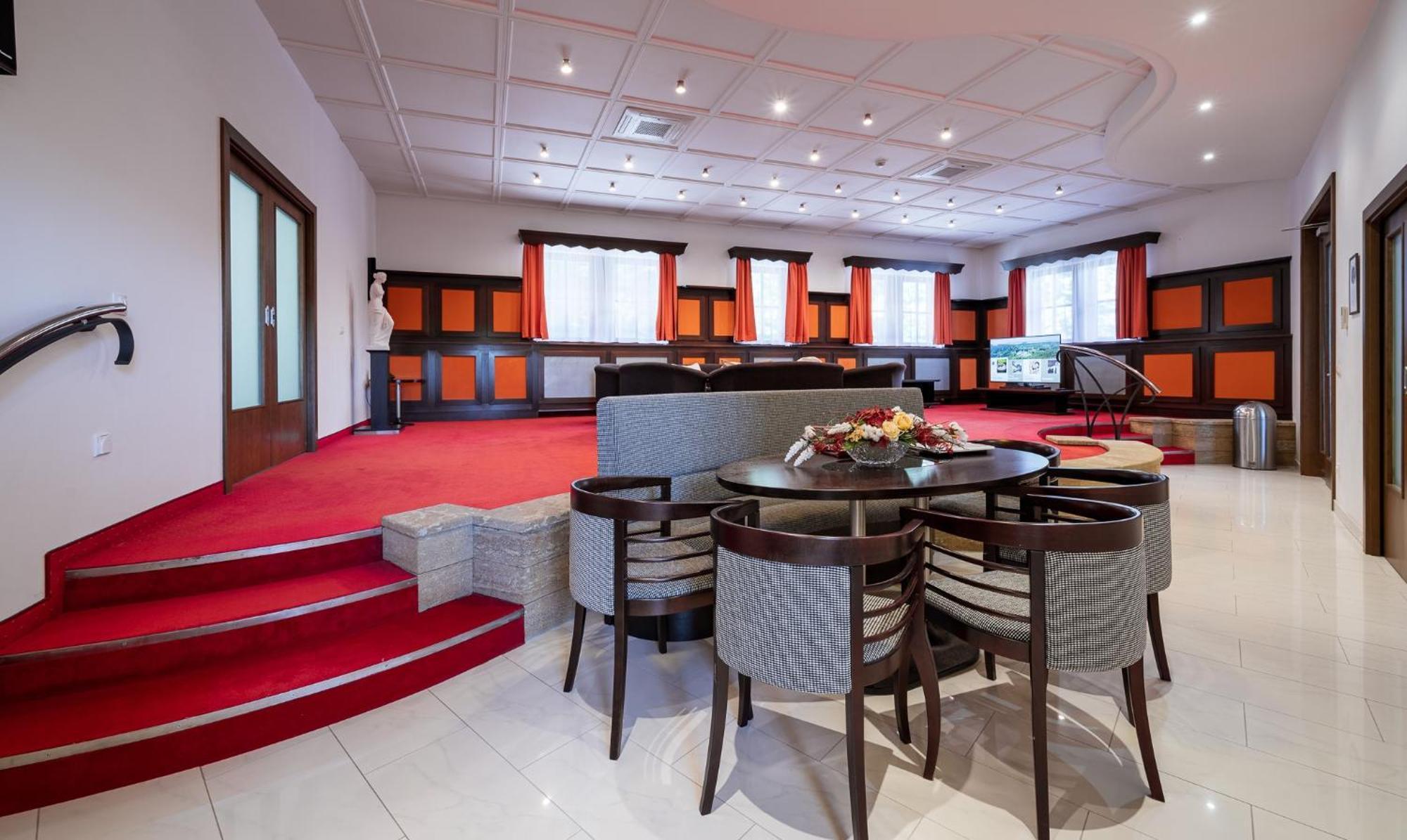 Hotel Studanka Rychnov nad Kneznou Ngoại thất bức ảnh