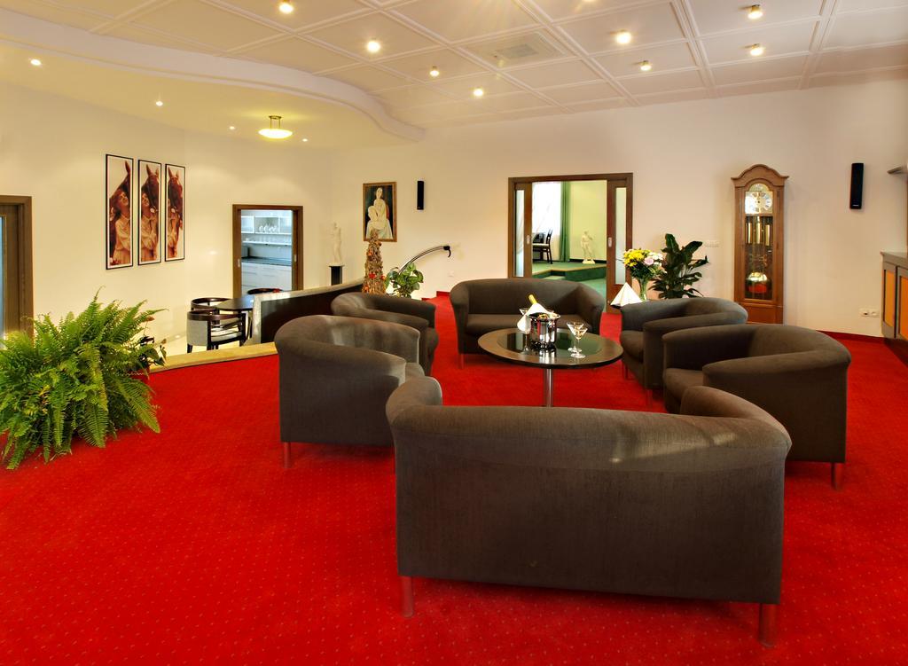 Hotel Studanka Rychnov nad Kneznou Ngoại thất bức ảnh